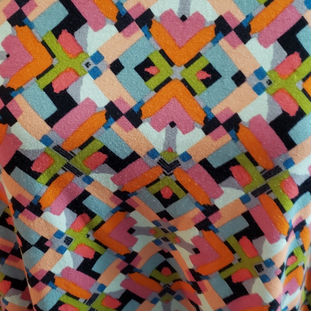 Lularoe Irma Top Sz Small - Picture 4 of 7